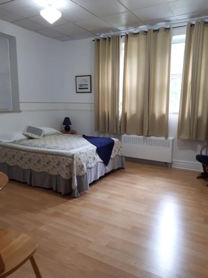 ויקטוריה-ויל Mhotel Domaine L'Envolee- Maison Fleurie מראה חיצוני תמונה