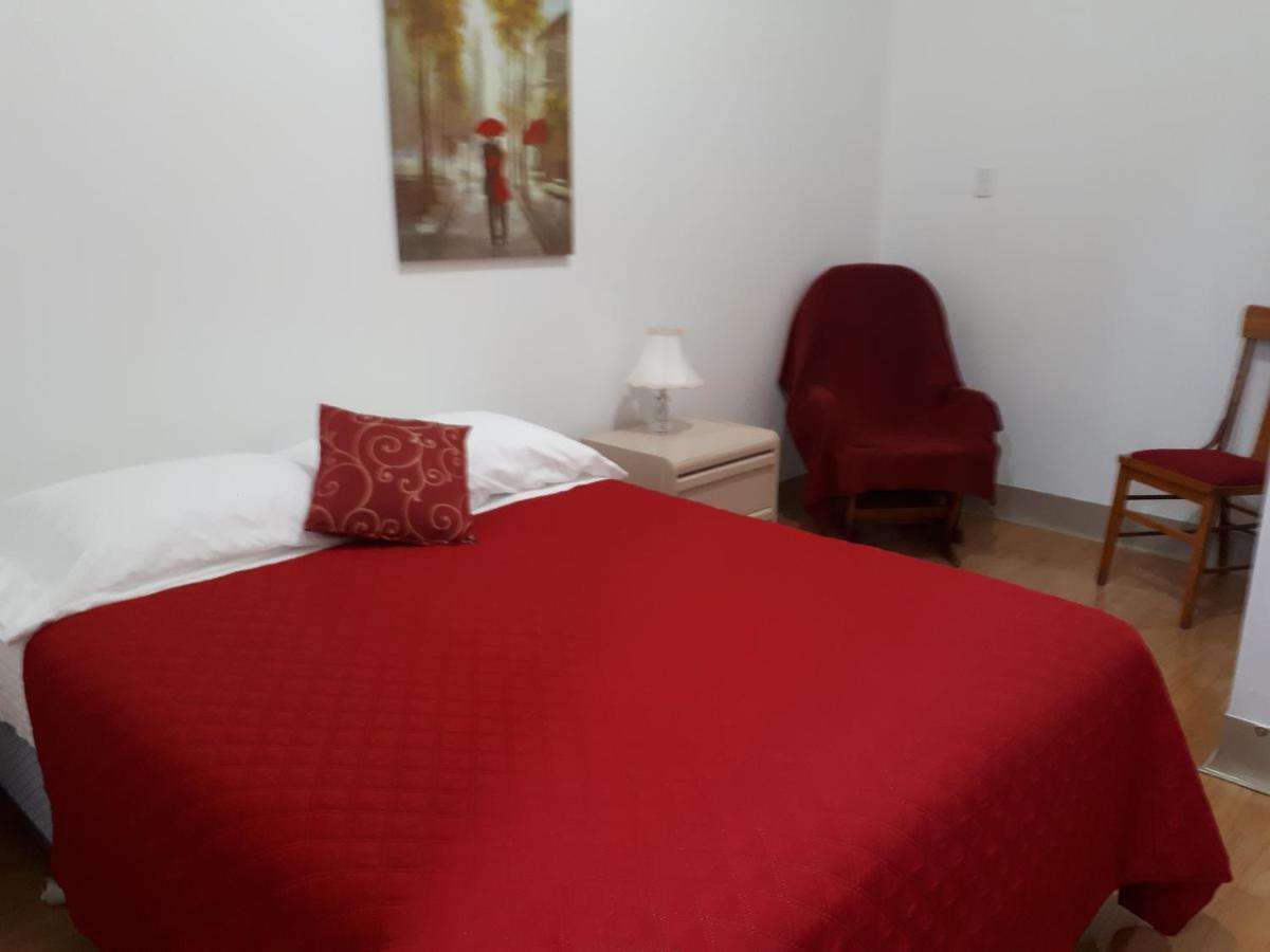 ויקטוריה-ויל Mhotel Domaine L'Envolee- Maison Fleurie מראה חיצוני תמונה