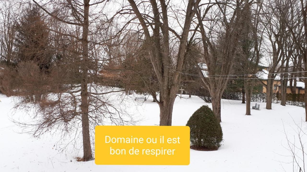 ויקטוריה-ויל Mhotel Domaine L'Envolee- Maison Fleurie מראה חיצוני תמונה