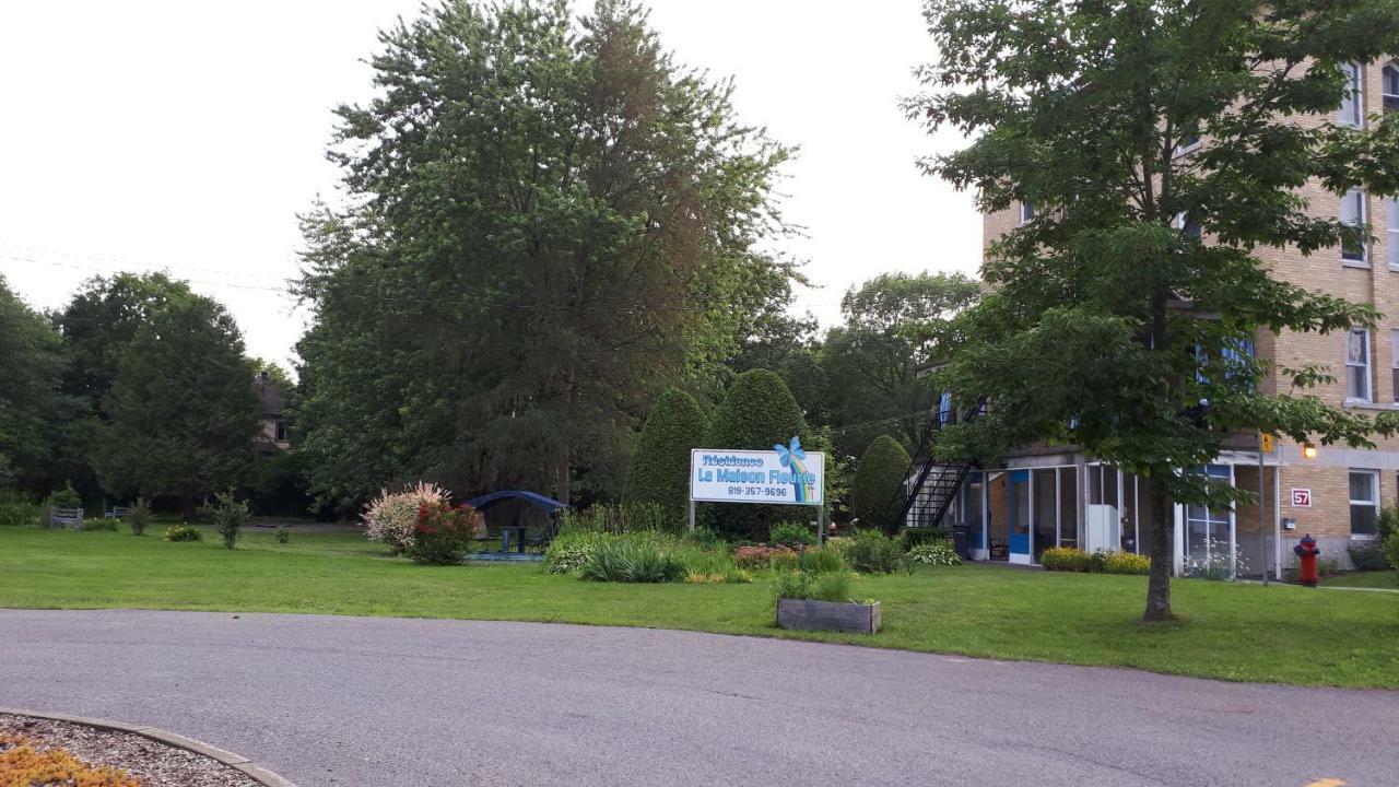 ויקטוריה-ויל Mhotel Domaine L'Envolee- Maison Fleurie מראה חיצוני תמונה